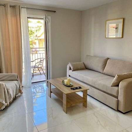 Arian Apartments อาร์กอสโตลี ภายนอก รูปภาพ