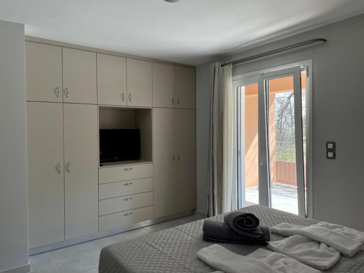 Arian Apartments อาร์กอสโตลี ภายนอก รูปภาพ