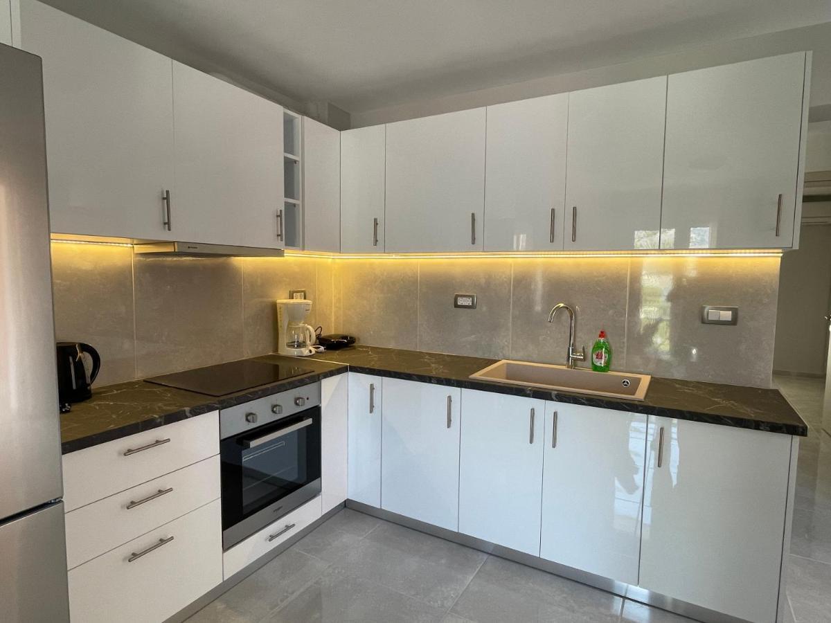 Arian Apartments อาร์กอสโตลี ภายนอก รูปภาพ
