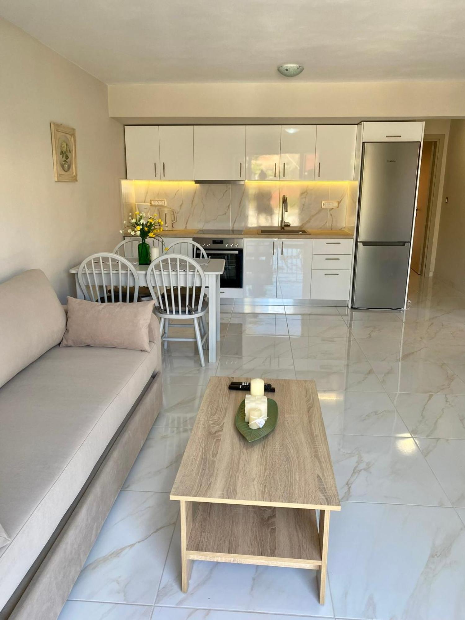 Arian Apartments อาร์กอสโตลี ภายนอก รูปภาพ
