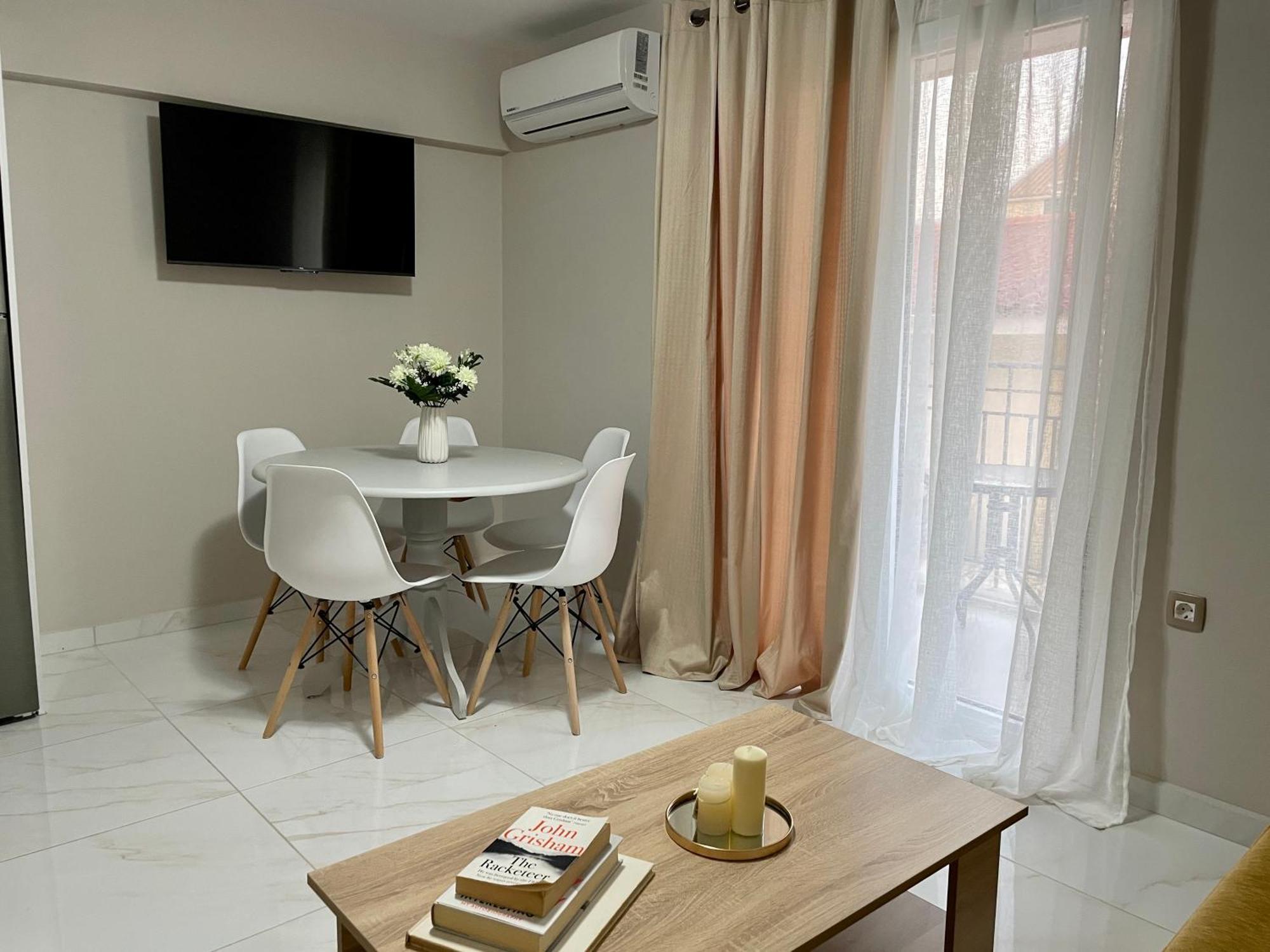 Arian Apartments อาร์กอสโตลี ภายนอก รูปภาพ
